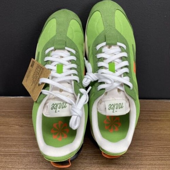 Nike Air Max Pre-Day LX Men’s Size 8 Chlorophyll Green Treeline Orange New - Picture 8 of 9